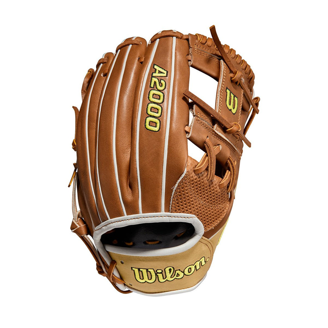 Guante Béisbol Wilson A2000 1787SC 11.75_Beige_Mano Izquierda_Sports Zona